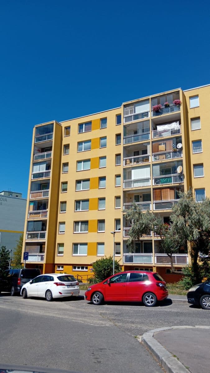 Predaj bytu 3-izbový 72 m², Hekrova, Praha, Praha Predaj bytu 3-izbový 72 m², Hekrova, Praha, Praha