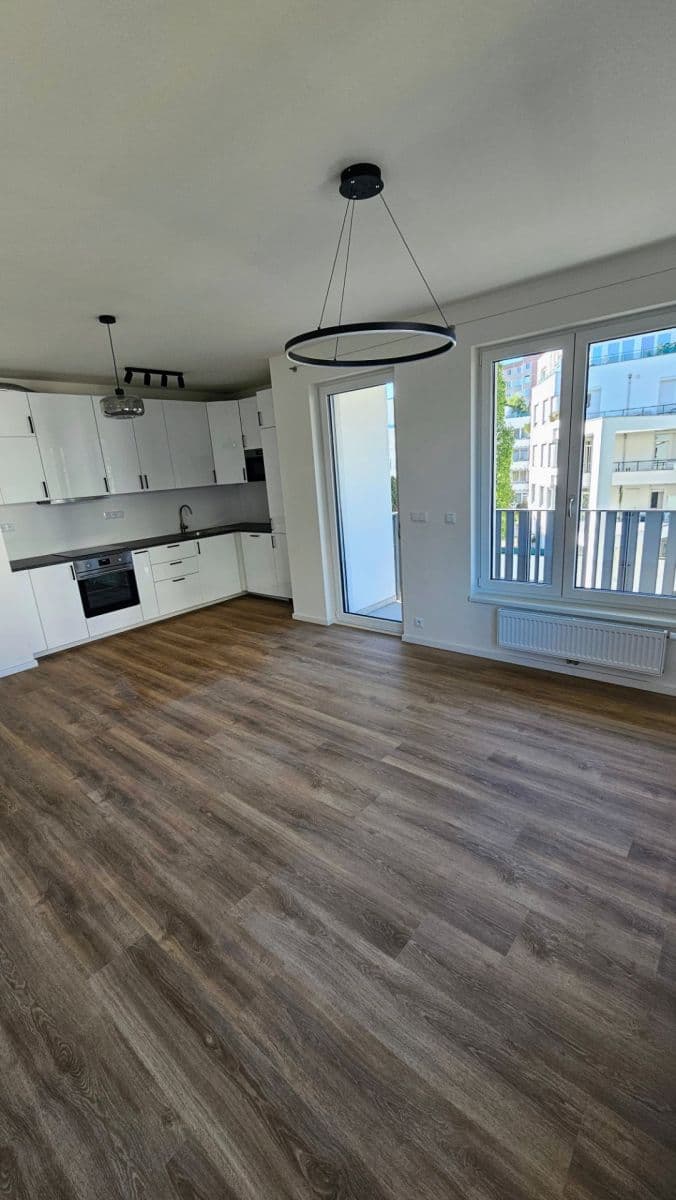 Prenájom bytu 2-izbový 53 m², Divíškové, Praha, Praha Prenájom bytu 2-izbový 53 m², Divíškové, Praha, Praha