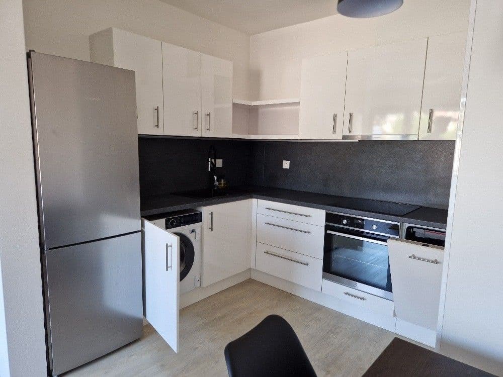 Prenájom bytu 2-izbový 47 m², Selská, Brno, Jihomoravský kraj Prenájom bytu 2-izbový 47 m², Selská, Brno, Jihomoravský kraj