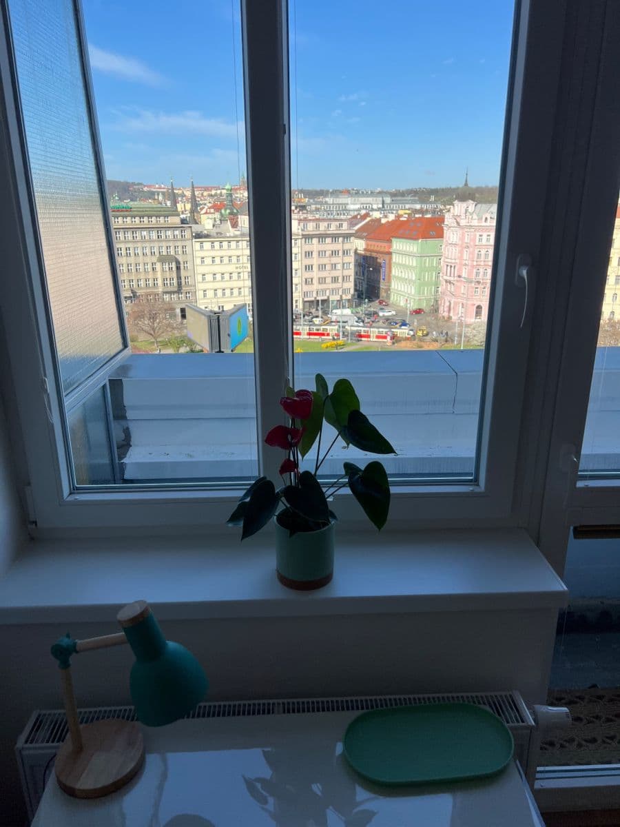 Prenájom bytu 2-izbový 15 m², Ke Štvanici, Praha, Praha Prenájom bytu 2-izbový 15 m², Ke Štvanici, Praha, Praha