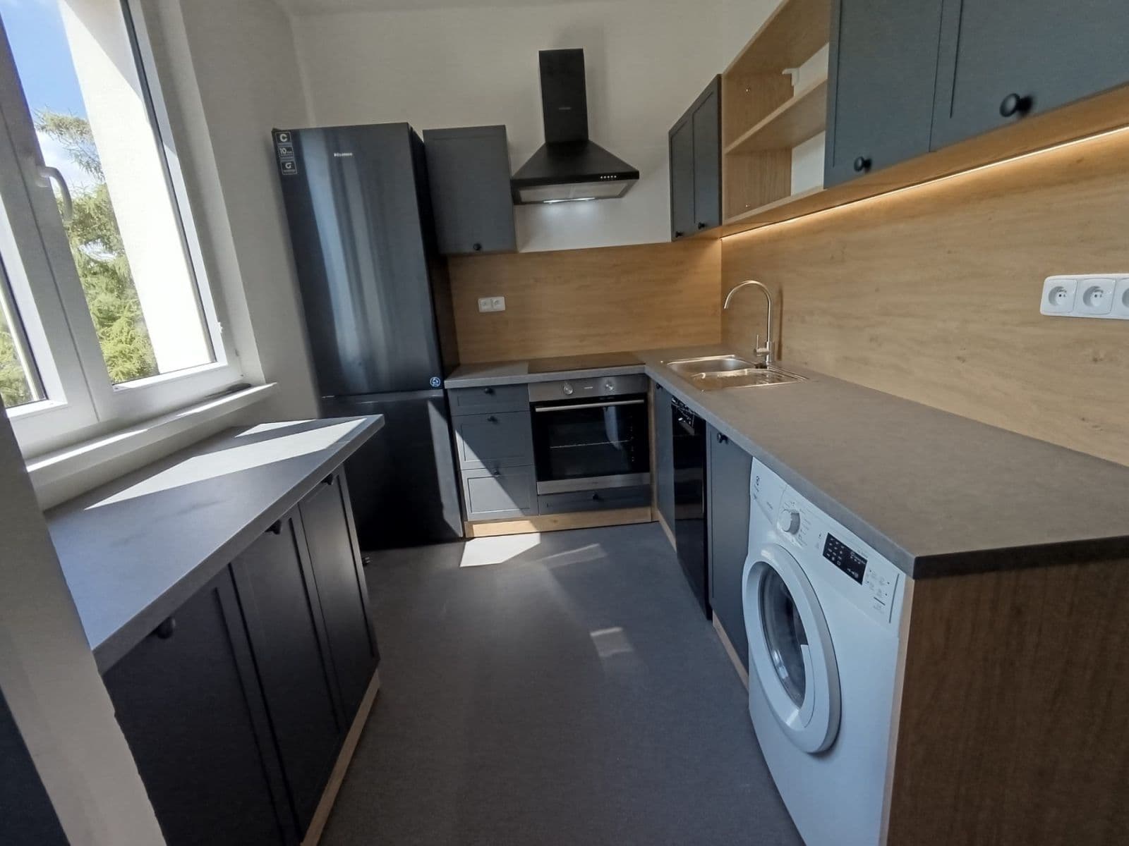 Prenájom bytu 2-izbový 54 m², Hněvotínská, Olomouc, Olomoucký kraj Prenájom bytu 2-izbový 54 m², Hněvotínská, Olomouc, Olomoucký kraj