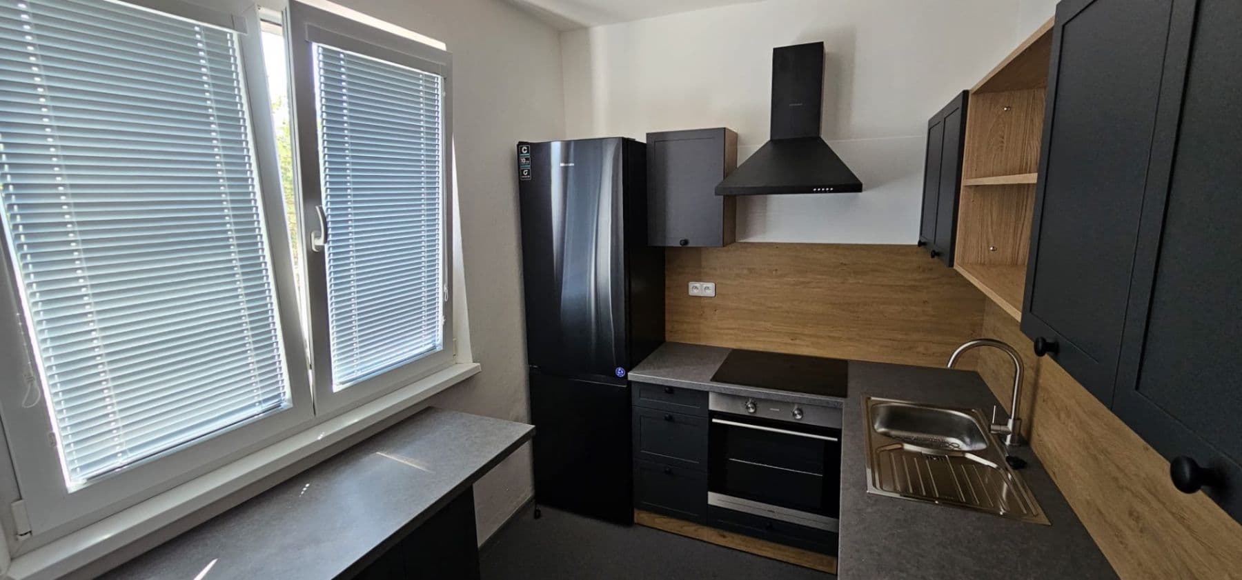 Prenájom bytu 2-izbový 54 m², Hněvotínská, Olomouc, Olomoucký kraj Prenájom bytu 2-izbový 54 m², Hněvotínská, Olomouc, Olomoucký kraj