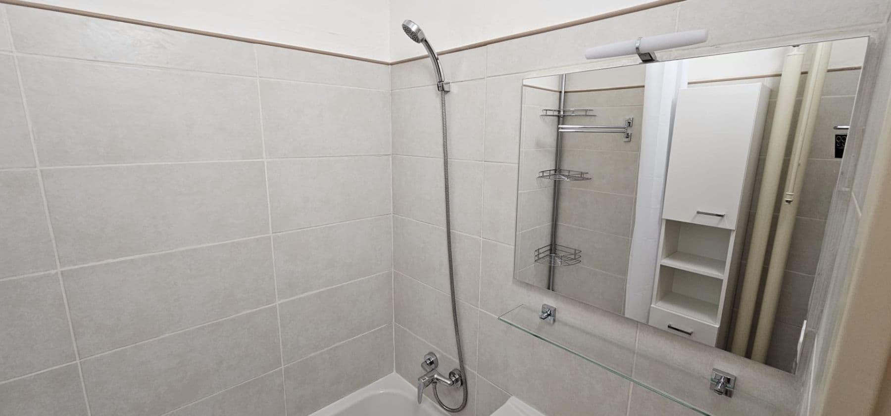 Prenájom bytu 2-izbový 54 m², Hněvotínská, Olomouc, Olomoucký kraj Prenájom bytu 2-izbový 54 m², Hněvotínská, Olomouc, Olomoucký kraj