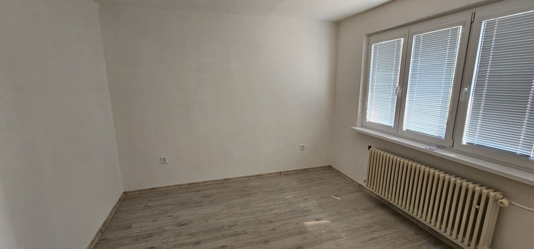 Prenájom bytu 2-izbový 54 m², Hněvotínská, Olomouc, Olomoucký kraj Prenájom bytu 2-izbový 54 m², Hněvotínská, Olomouc, Olomoucký kraj