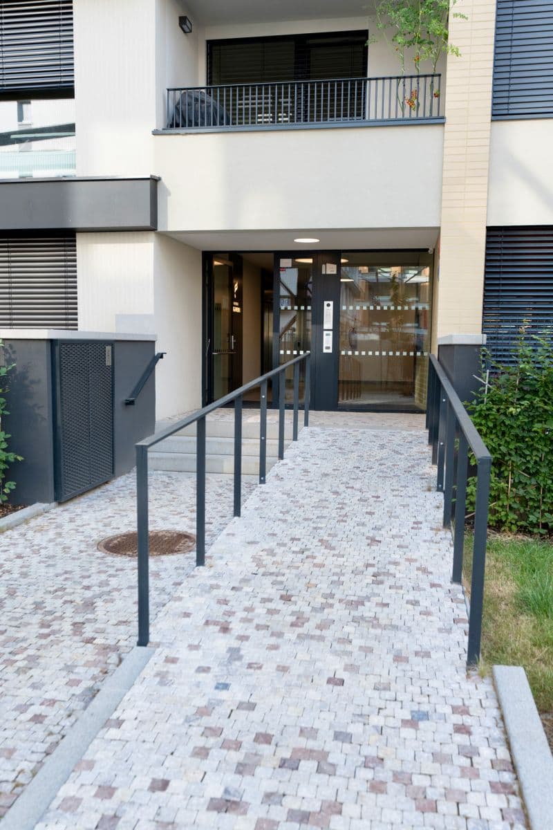 Prenájom bytu 2-izbový 52 m², Jankovcova, Praha, Praha Prenájom bytu 2-izbový 52 m², Jankovcova, Praha, Praha