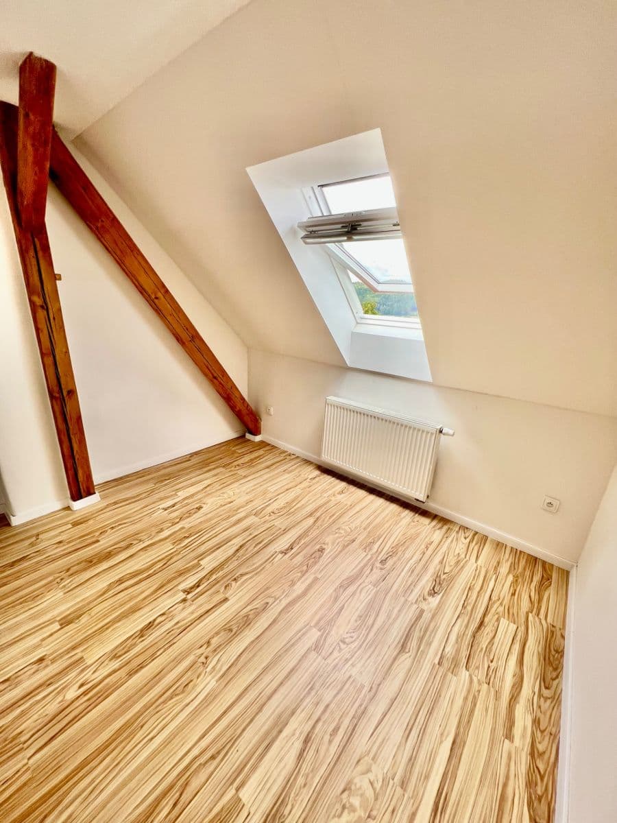 Prenájom domu 137 m², pozemok 730 m², Družby, Hrádek, Plzeňský kraj Prenájom domu 137 m², pozemok 730 m², Družby, Hrádek, Plzeňský kraj