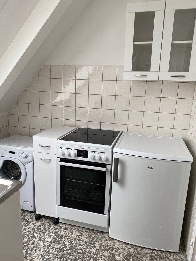Prenájom bytu 1-izbový 31 m², Ludwigsburg, Bádensko-Wurttembersko Prenájom bytu 1-izbový 31 m², Ludwigsburg, Bádensko-Wurttembersko