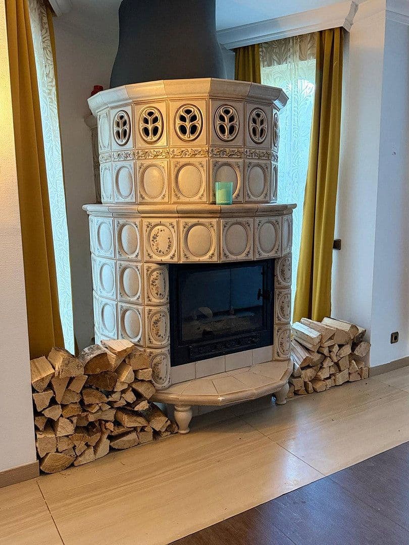 Predaj bytu 6-izbový 204 m², Unitasstr., 36, Euskirchen, Severné Porýnie - Westfálsko Predaj bytu 6-izbový 204 m², Unitasstr., 36, Euskirchen, Severné Porýnie - Westfálsko