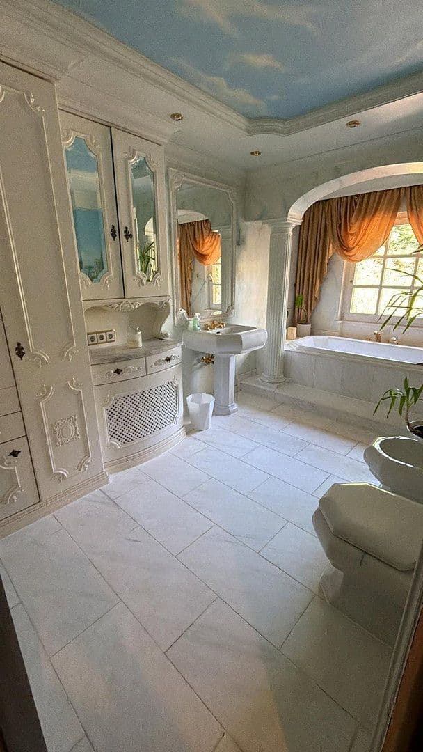 Predaj bytu 6-izbový 204 m², Unitasstr., 36, Euskirchen, Severné Porýnie - Westfálsko Predaj bytu 6-izbový 204 m², Unitasstr., 36, Euskirchen, Severné Porýnie - Westfálsko
