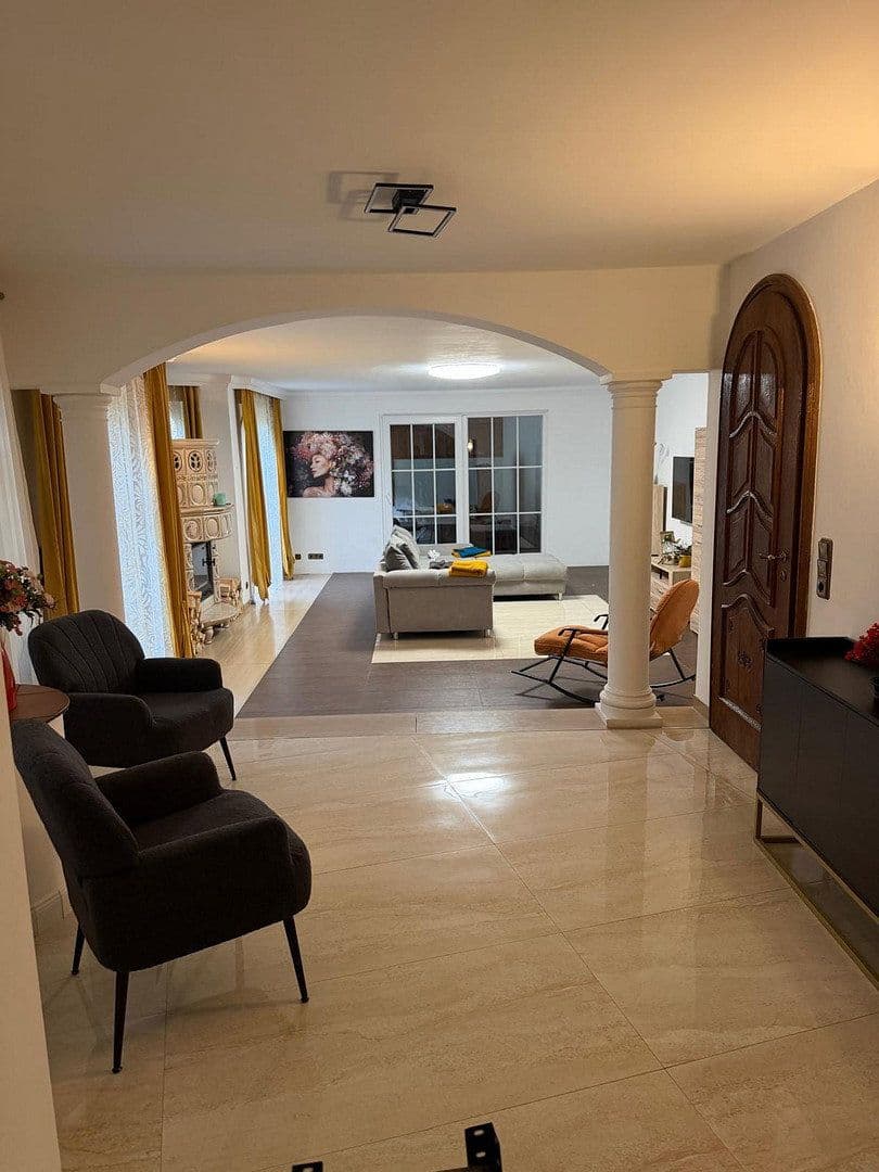 Predaj bytu 6-izbový 204 m², Unitasstr., 36, Euskirchen, Severné Porýnie - Westfálsko Predaj bytu 6-izbový 204 m², Unitasstr., 36, Euskirchen, Severné Porýnie - Westfálsko