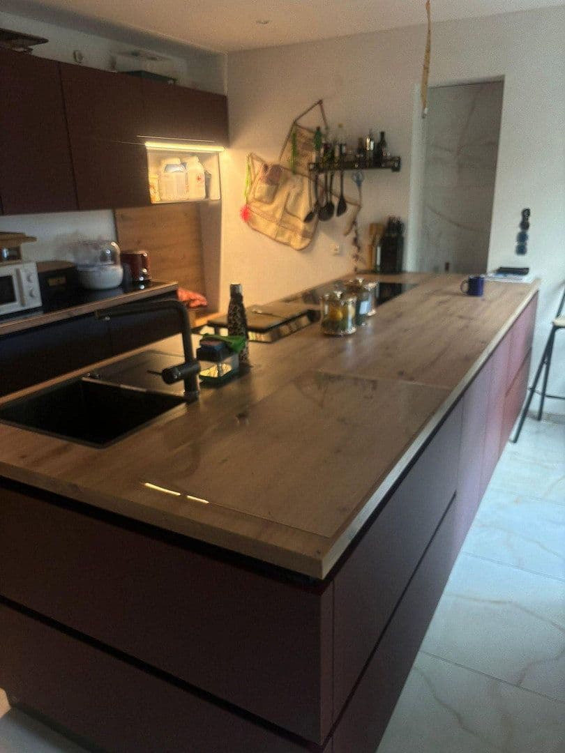 Predaj bytu 6-izbový 204 m², Unitasstr., 36, Euskirchen, Severné Porýnie - Westfálsko Predaj bytu 6-izbový 204 m², Unitasstr., 36, Euskirchen, Severné Porýnie - Westfálsko