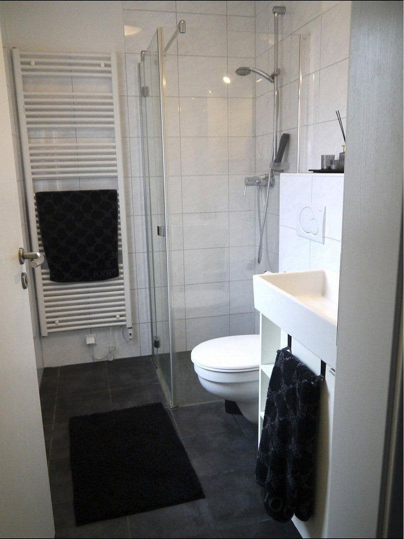 Predaj domu 170 m², pozemok 595 m², Schwarzenbek, Šlezvicko-Holštajnsko Predaj domu 170 m², pozemok 595 m², Schwarzenbek, Šlezvicko-Holštajnsko