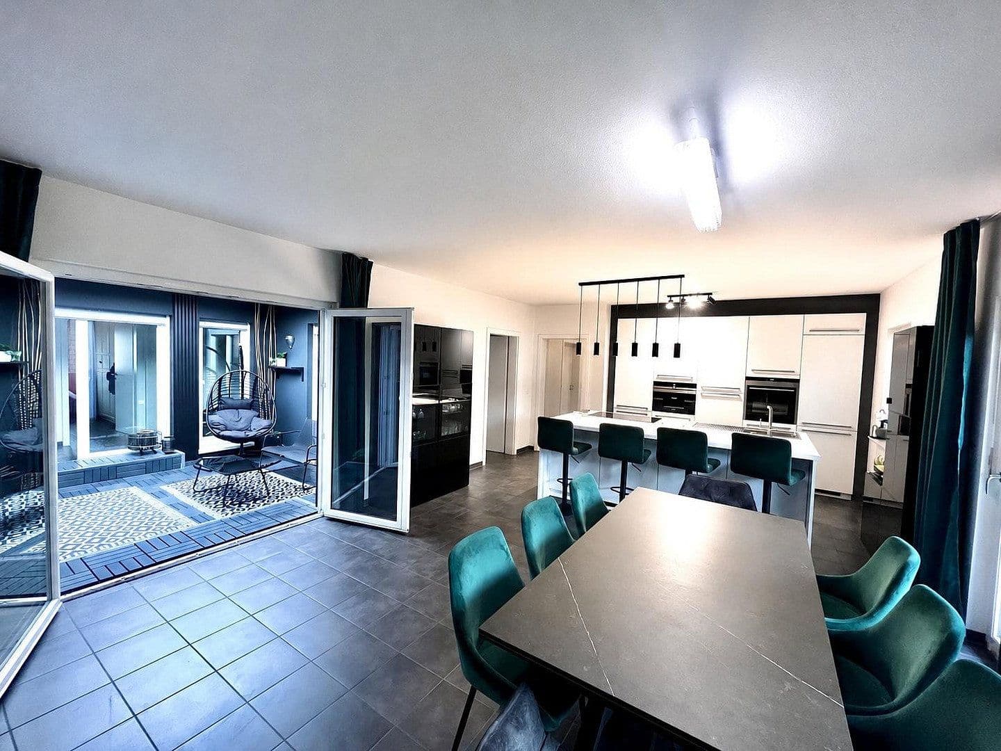 Predaj domu 170 m², pozemok 595 m², Schwarzenbek, Šlezvicko-Holštajnsko Predaj domu 170 m², pozemok 595 m², Schwarzenbek, Šlezvicko-Holštajnsko
