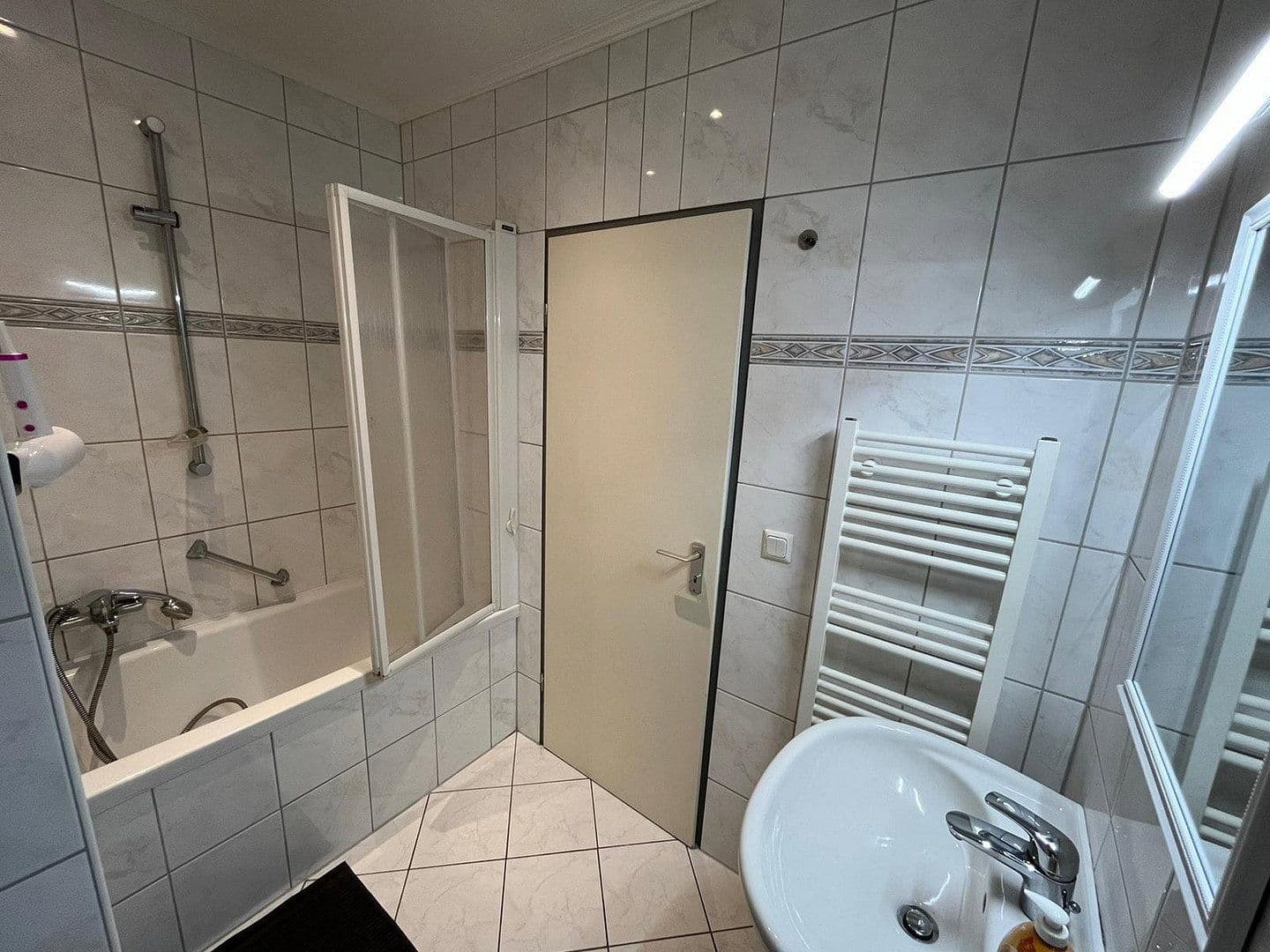 Predaj bytu 3-izbový 86 m², Mühlenweg 197, Leverkusen, Severné Porýnie - Westfálsko Predaj bytu 3-izbový 86 m², Mühlenweg 197, Leverkusen, Severné Porýnie - Westfálsko
