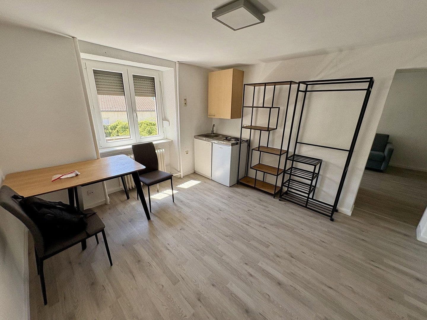 Prenájom bytu 2-izbový 29 m², Frankfurt, Hesensko Prenájom bytu 2-izbový 29 m², Frankfurt, Hesensko