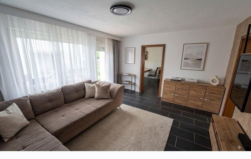 Prenájom domu 150 m², pozemok 550 m², Dahn, Porýnie-Falcko Prenájom domu 150 m², pozemok 550 m², Dahn, Porýnie-Falcko