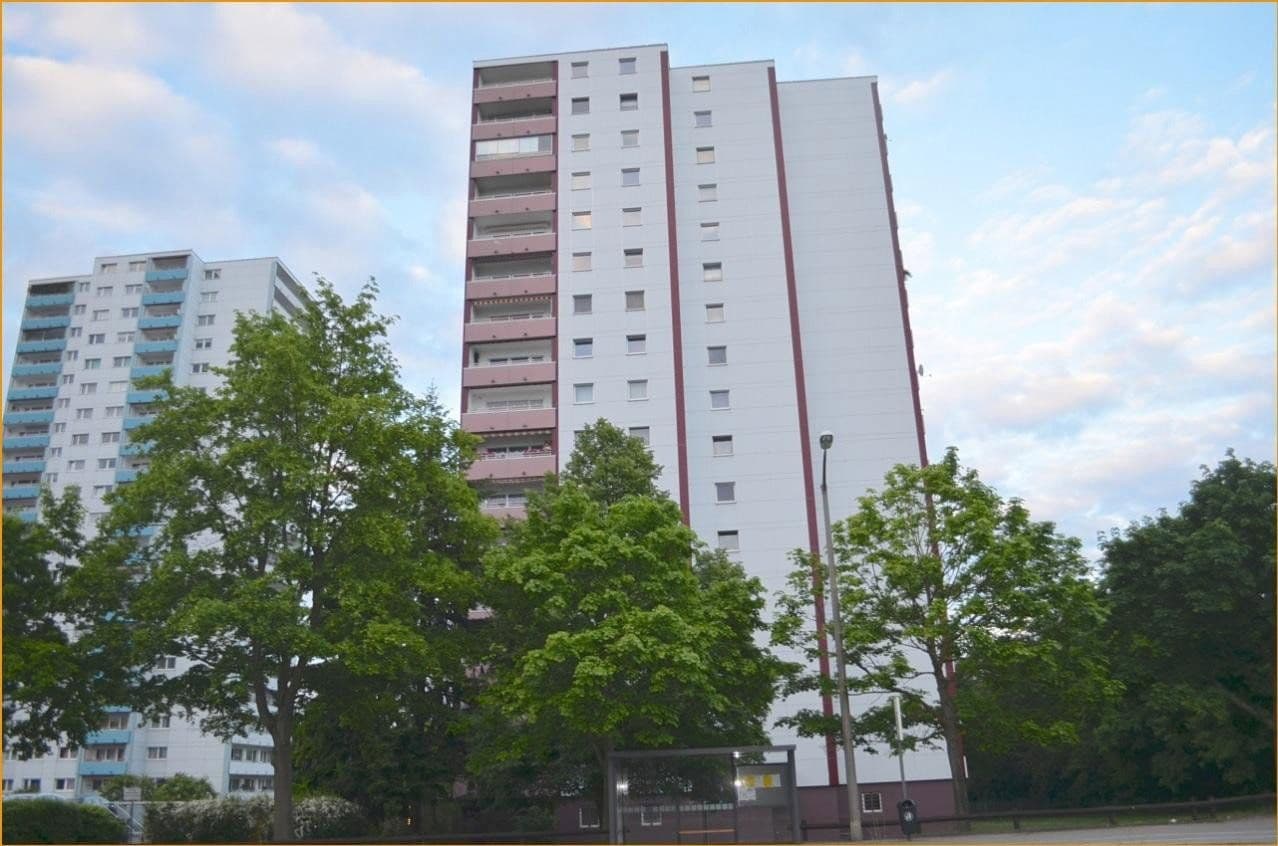 Prenájom bytu 3-izbový 84 m², Am Europakanal 2, Erlangen, Bavorsko Prenájom bytu 3-izbový 84 m², Am Europakanal 2, Erlangen, Bavorsko