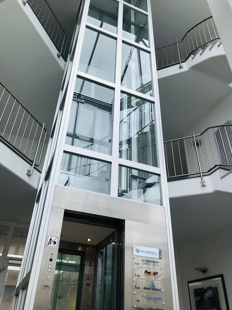 Prenájom kancelárie 374 m², Geretsried, Gelting, Bavorsko Prenájom kancelárie 374 m², Geretsried, Gelting, Bavorsko