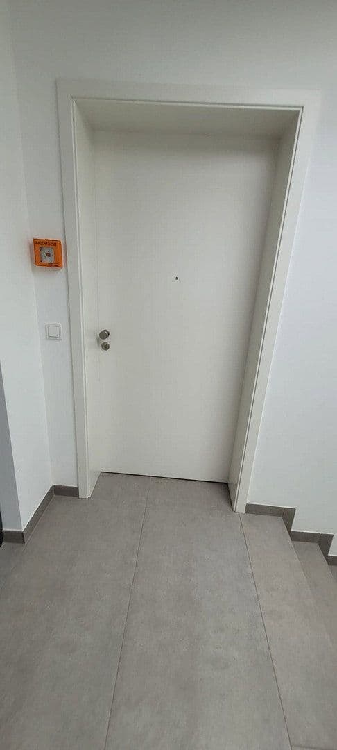 Prenájom bytu 2-izbový 89 m², Broicherstraße 27, Mönchengladbach, Severné Porýnie - Westfálsko Prenájom bytu 2-izbový 89 m², Broicherstraße 27, Mönchengladbach, Severné Porýnie - Westfálsko