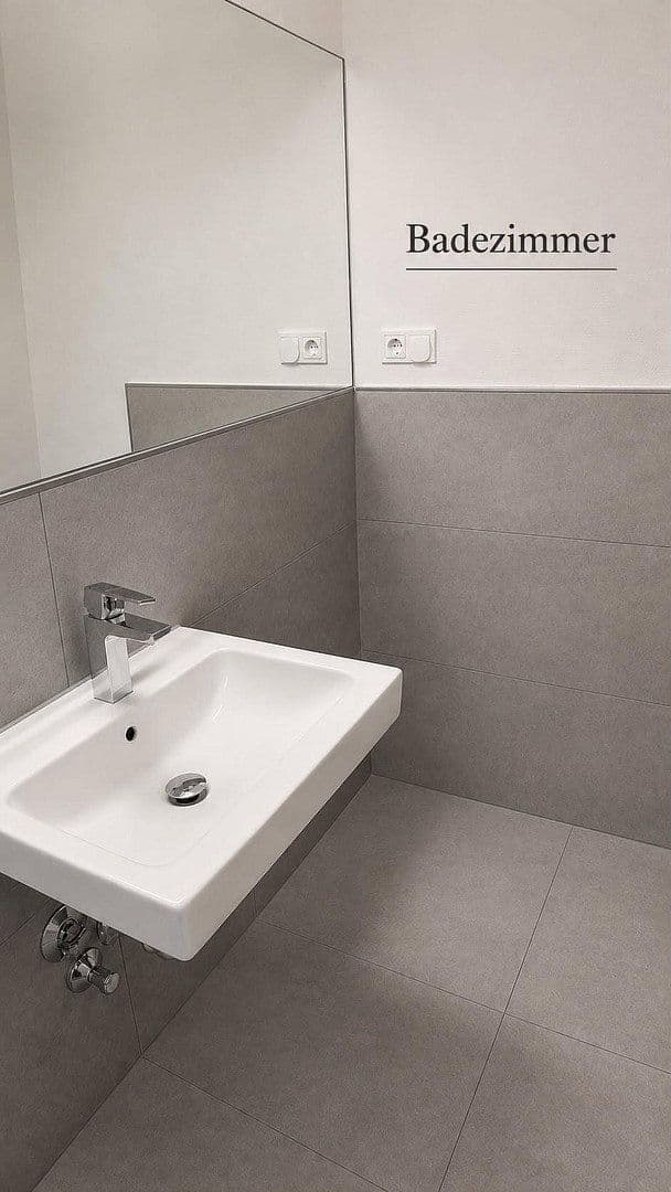 Prenájom bytu 2-izbový 89 m², Broicherstraße 27, Mönchengladbach, Severné Porýnie - Westfálsko Prenájom bytu 2-izbový 89 m², Broicherstraße 27, Mönchengladbach, Severné Porýnie - Westfálsko