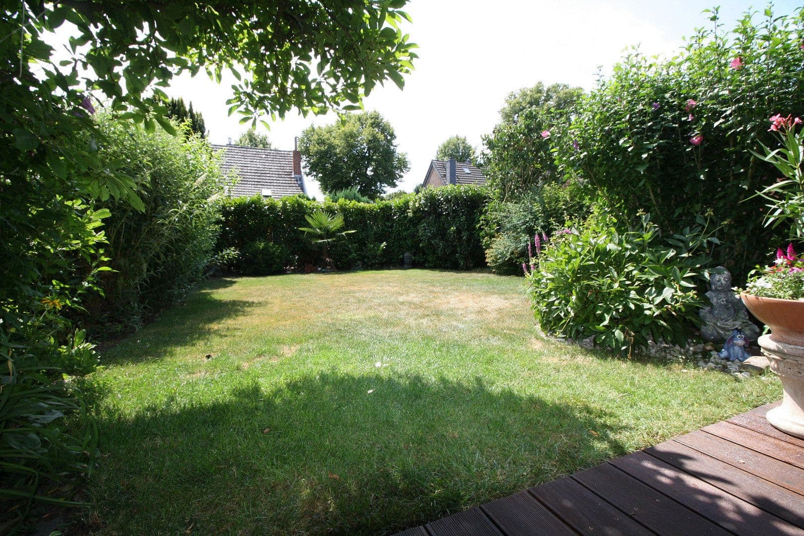 Predaj domu 17 m², pozemok 277 m², Neuss, Severné Porýnie - Westfálsko Predaj domu 17 m², pozemok 277 m², Neuss, Severné Porýnie - Westfálsko