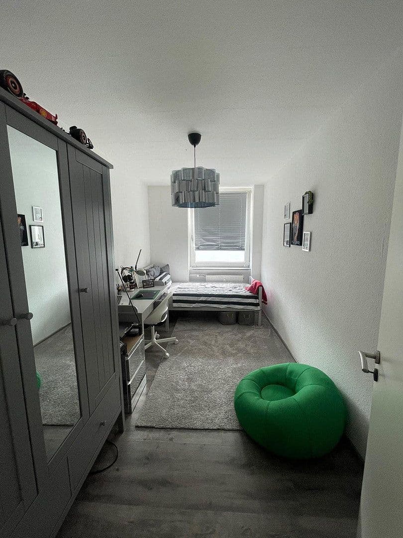 Prenájom bytu 4-izbový 85 m², An der Holter Heide 62, Mönchengladbach, Severné Porýnie - Westfálsko Prenájom bytu 4-izbový 85 m², An der Holter Heide 62, Mönchengladbach, Severné Porýnie - Westfálsko