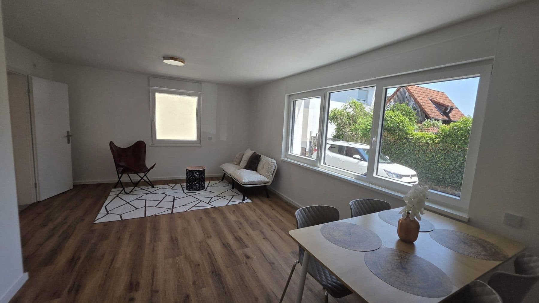 Predaj domu 107 m², pozemok 179 m², Sandhausen, Bádensko-Wurttembersko Predaj domu 107 m², pozemok 179 m², Sandhausen, Bádensko-Wurttembersko