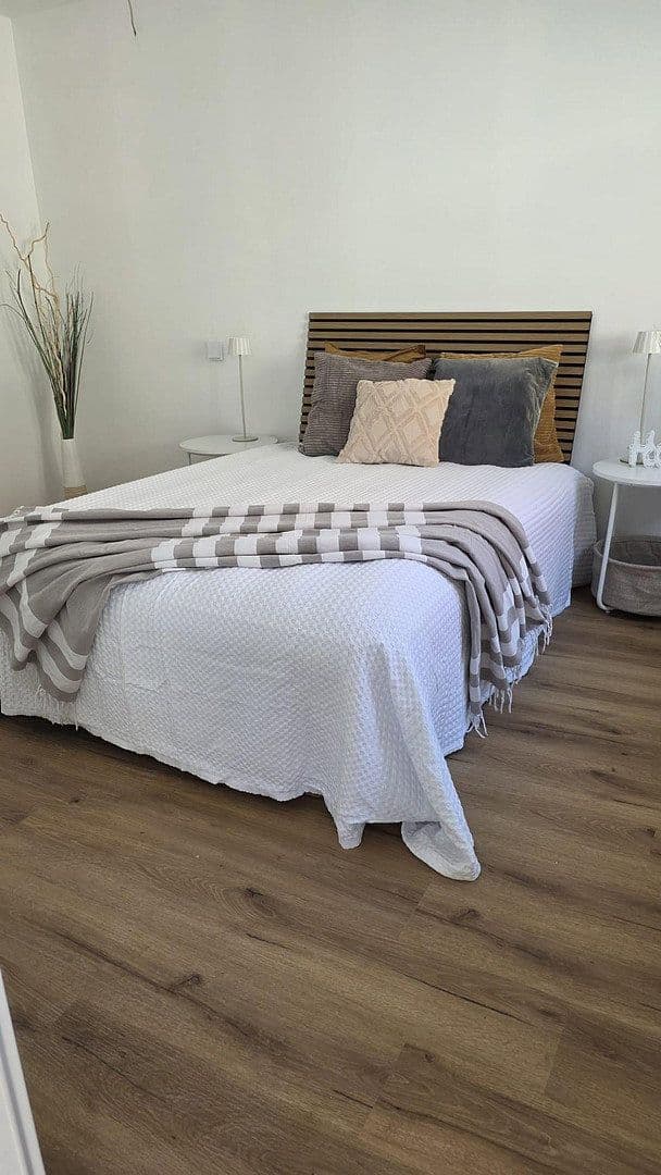 Predaj domu 107 m², pozemok 179 m², Sandhausen, Bádensko-Wurttembersko Predaj domu 107 m², pozemok 179 m², Sandhausen, Bádensko-Wurttembersko
