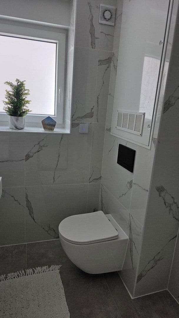 Predaj domu 107 m², pozemok 179 m², Sandhausen, Bádensko-Wurttembersko Predaj domu 107 m², pozemok 179 m², Sandhausen, Bádensko-Wurttembersko