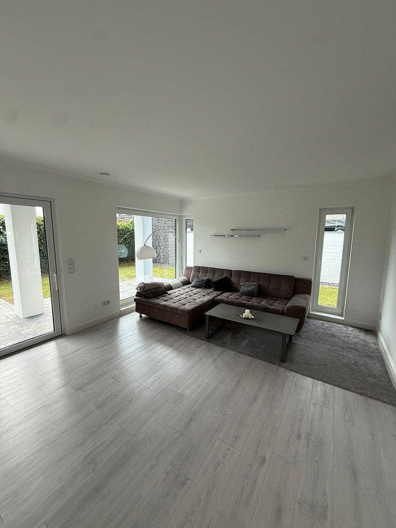 Predaj domu 175 m², pozemok 423 m², Am Yachthafen 16, Haren (Ems), Dolné Sasko Predaj domu 175 m², pozemok 423 m², Am Yachthafen 16, Haren (Ems), Dolné Sasko