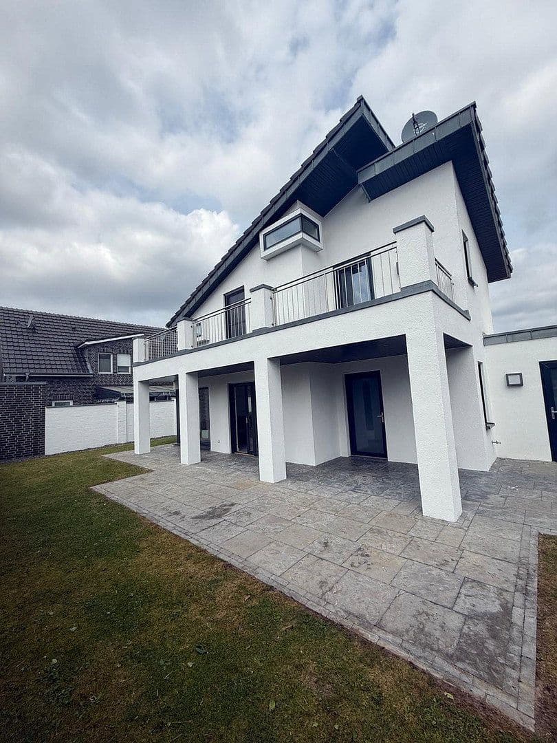 Predaj domu 175 m², pozemok 423 m², Am Yachthafen 16, Haren (Ems), Dolné Sasko Predaj domu 175 m², pozemok 423 m², Am Yachthafen 16, Haren (Ems), Dolné Sasko