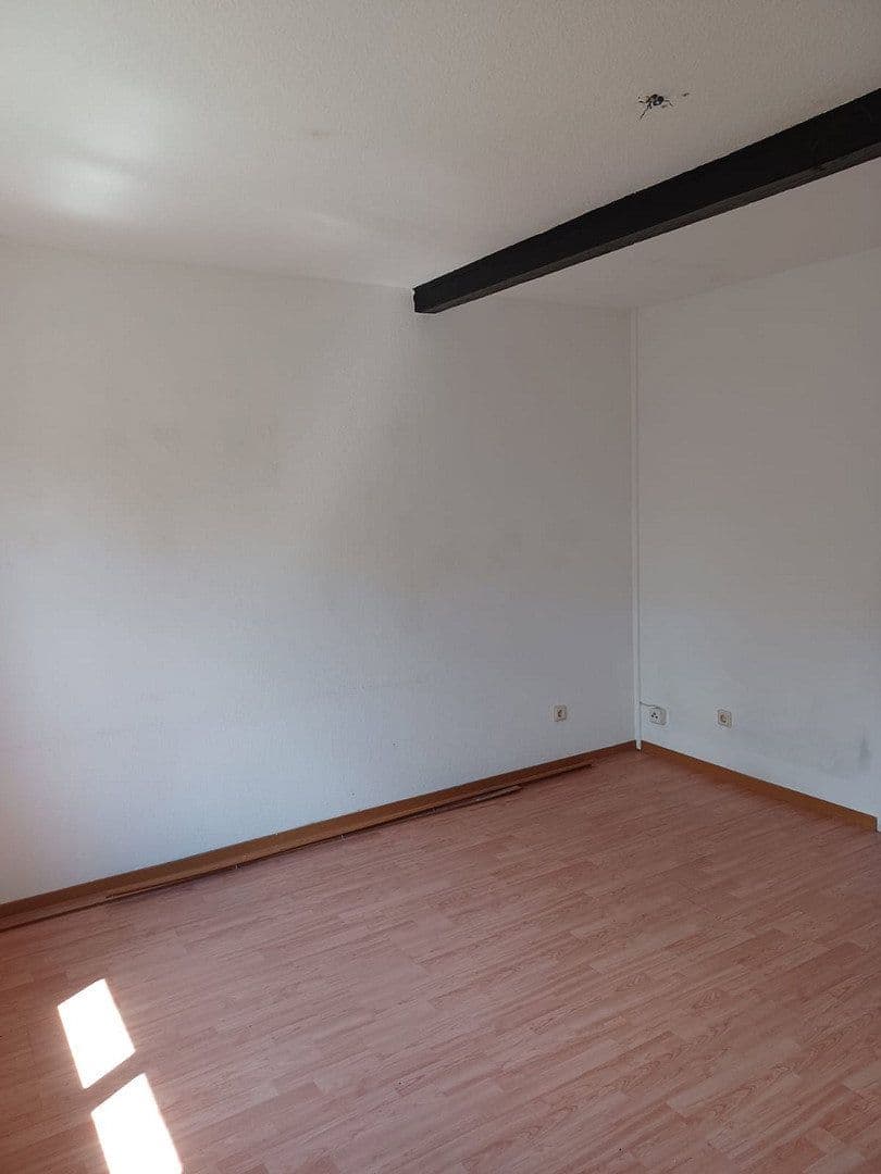 Prenájom bytu 2-izbový 40 m², Kölner Str. 137, Leverkusen, Severné Porýnie - Westfálsko Prenájom bytu 2-izbový 40 m², Kölner Str. 137, Leverkusen, Severné Porýnie - Westfálsko