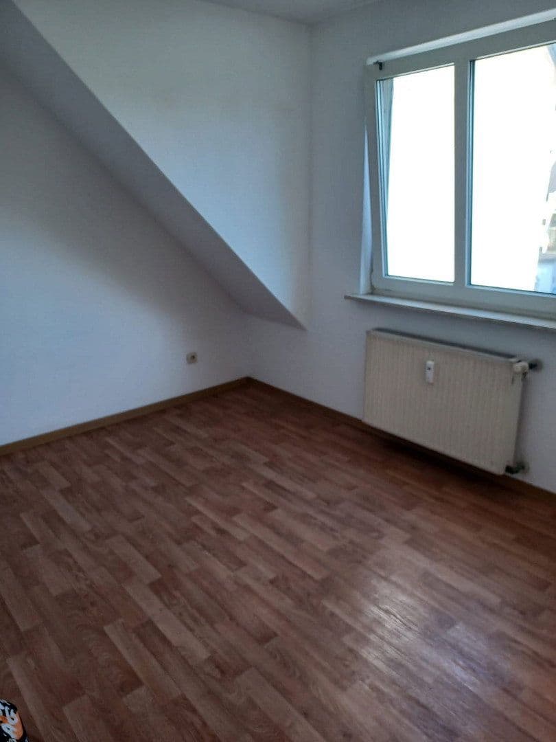 Prenájom bytu 2-izbový 40 m², Kölner Str. 137, Leverkusen, Severné Porýnie - Westfálsko Prenájom bytu 2-izbový 40 m², Kölner Str. 137, Leverkusen, Severné Porýnie - Westfálsko