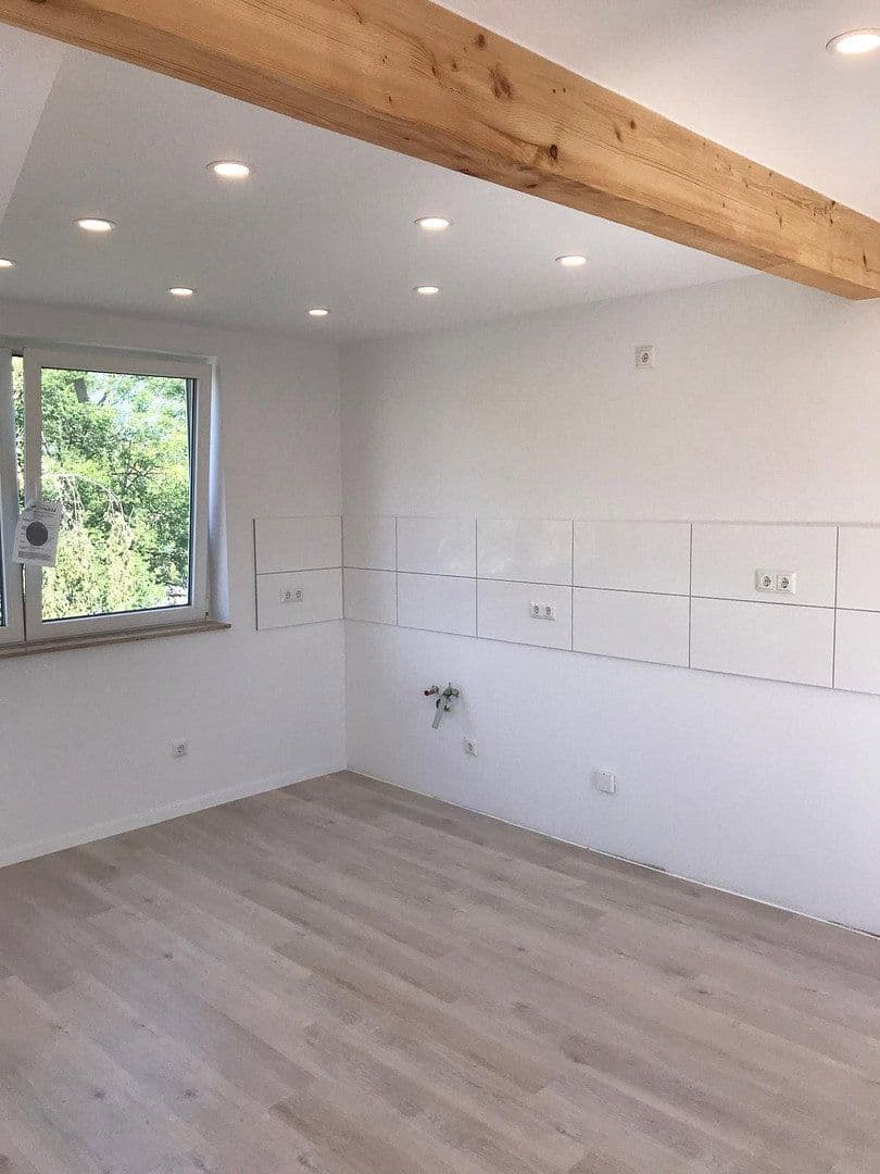 Prenájom bytu 3-izbový 86 m², Tippelsberger Straße 17, Bochum, Severné Porýnie - Westfálsko Prenájom bytu 3-izbový 86 m², Tippelsberger Straße 17, Bochum, Severné Porýnie - Westfálsko