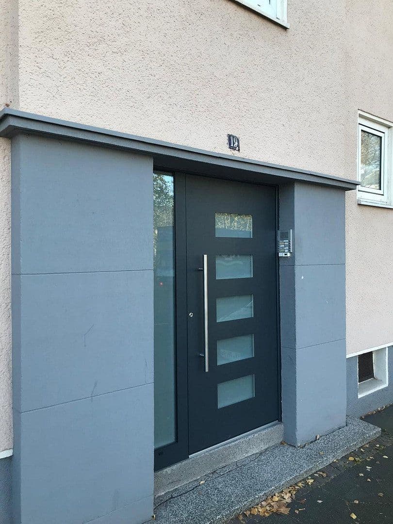 Prenájom bytu 3-izbový 86 m², Tippelsberger Straße 17, Bochum, Severné Porýnie - Westfálsko Prenájom bytu 3-izbový 86 m², Tippelsberger Straße 17, Bochum, Severné Porýnie - Westfálsko