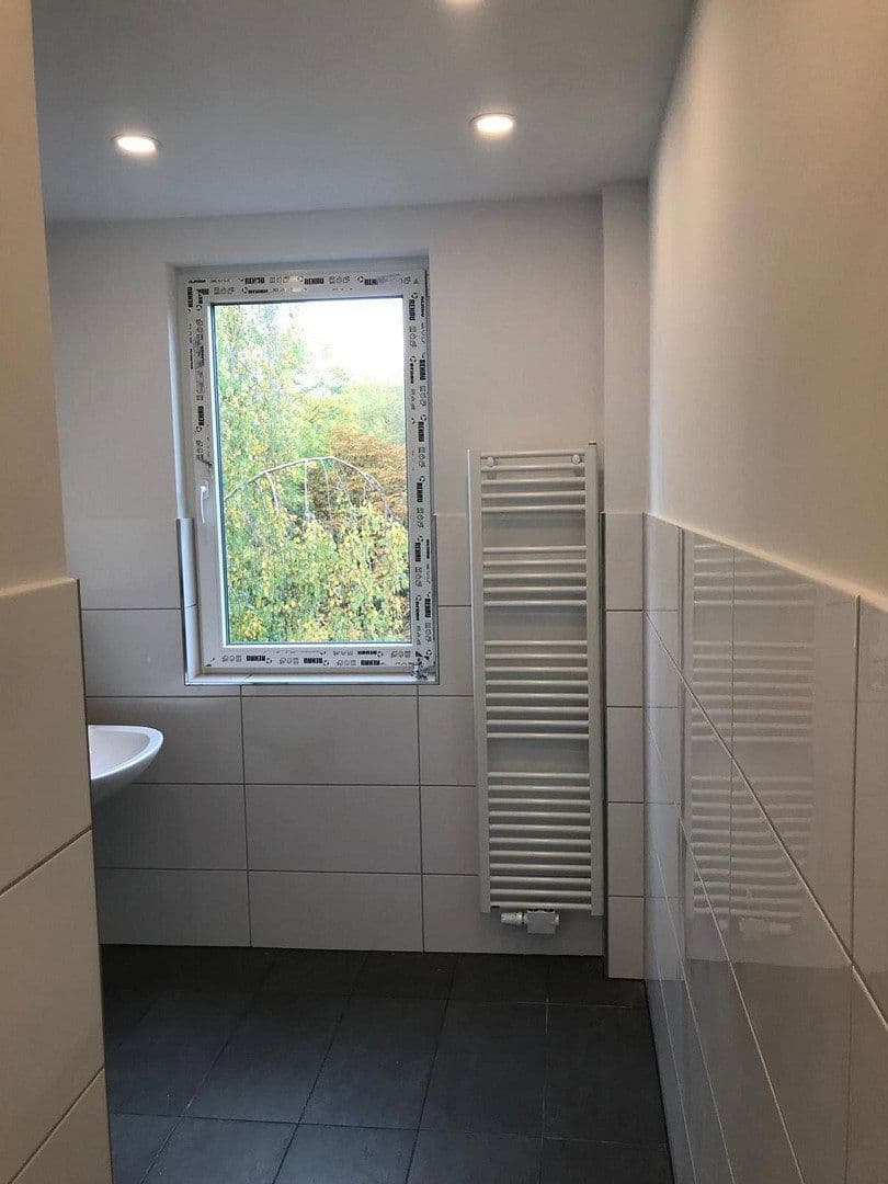 Prenájom bytu 3-izbový 86 m², Tippelsberger Straße 17, Bochum, Severné Porýnie - Westfálsko Prenájom bytu 3-izbový 86 m², Tippelsberger Straße 17, Bochum, Severné Porýnie - Westfálsko