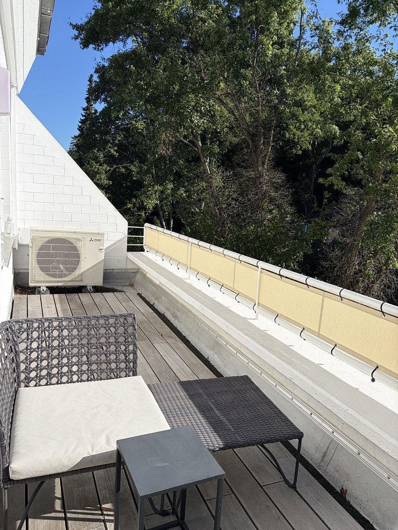 Predaj bytu 5-izbový 145 m², Thielenbrucher Allee 11, Köln, Severné Porýnie - Westfálsko Predaj bytu 5-izbový 145 m², Thielenbrucher Allee 11, Köln, Severné Porýnie - Westfálsko