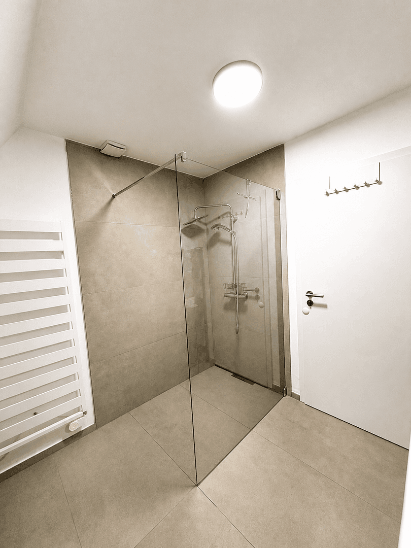 Predaj bytu 5-izbový 145 m², Thielenbrucher Allee 11, Köln, Severné Porýnie - Westfálsko Predaj bytu 5-izbový 145 m², Thielenbrucher Allee 11, Köln, Severné Porýnie - Westfálsko