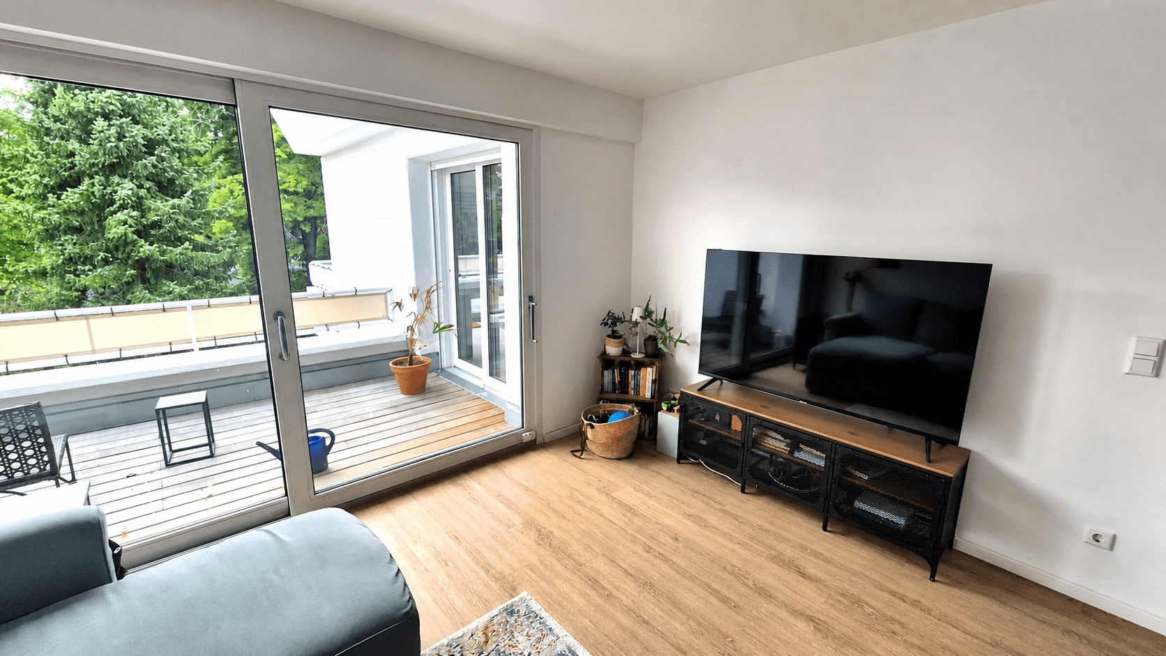 Predaj bytu 5-izbový 145 m², Thielenbrucher Allee 11, Köln, Severné Porýnie - Westfálsko Predaj bytu 5-izbový 145 m², Thielenbrucher Allee 11, Köln, Severné Porýnie - Westfálsko