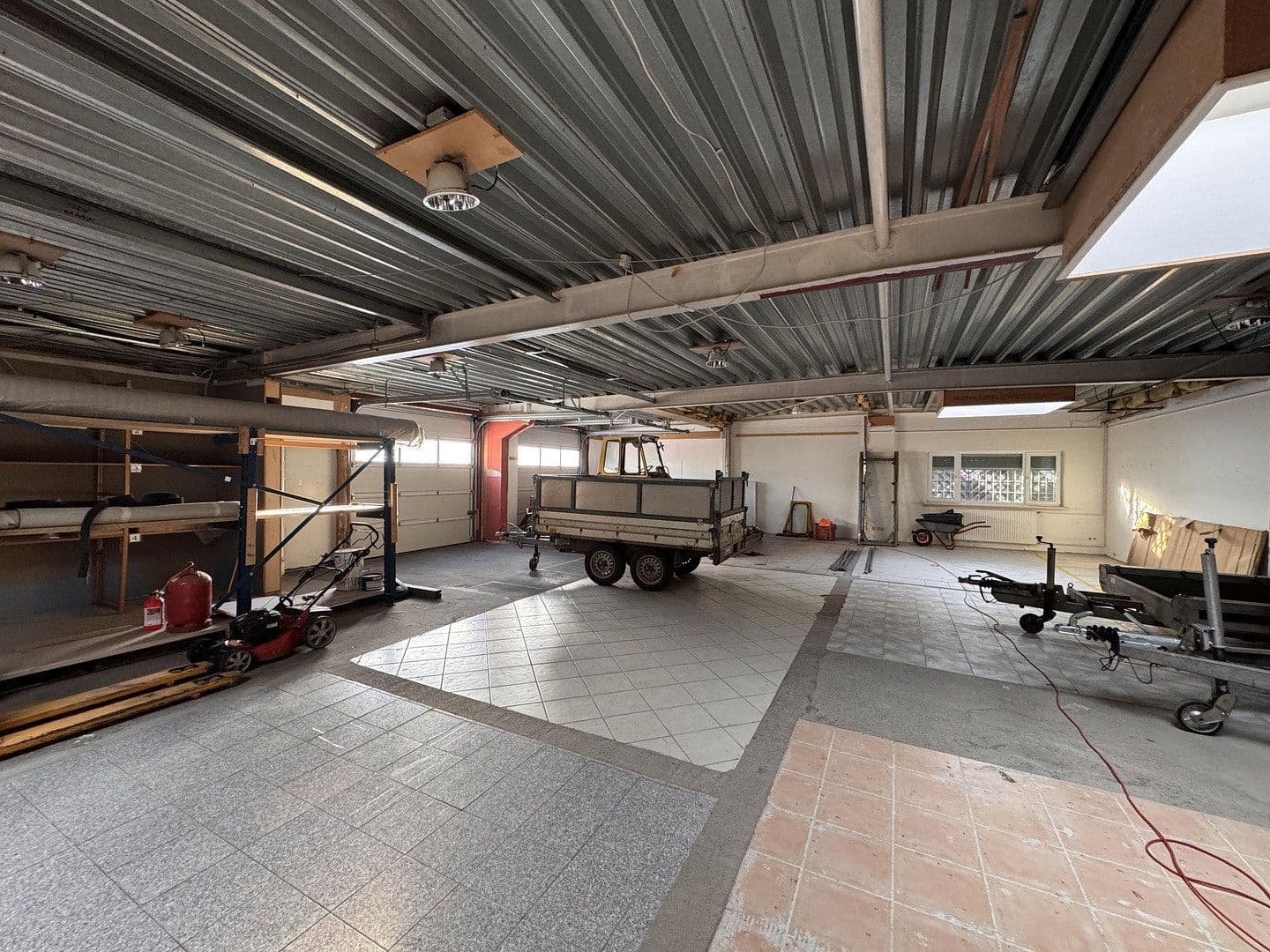 Prenájom nebytového priestoru 988 m², Otto-Kipp-Straße II, Scharbeutz, Šlezvicko-Holštajnsko Prenájom nebytového priestoru 988 m², Otto-Kipp-Straße II, Scharbeutz, Šlezvicko-Holštajnsko