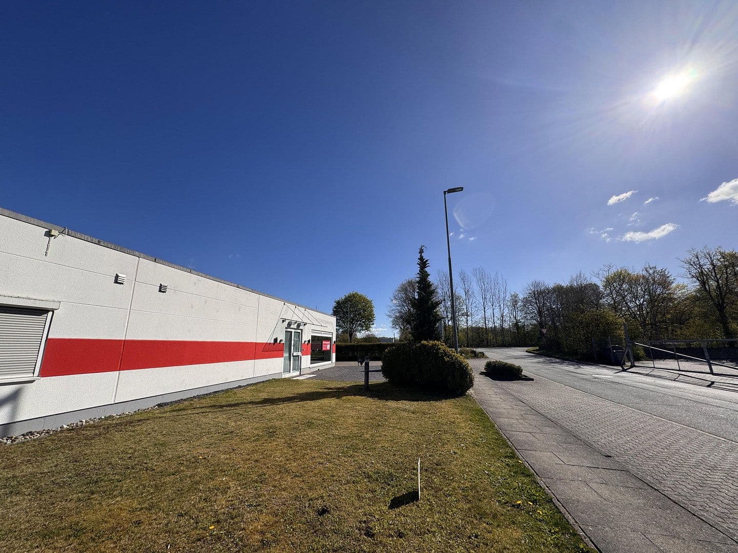 Prenájom nebytového priestoru 988 m², Otto-Kipp-Straße II, Scharbeutz, Šlezvicko-Holštajnsko Prenájom nebytového priestoru 988 m², Otto-Kipp-Straße II, Scharbeutz, Šlezvicko-Holštajnsko