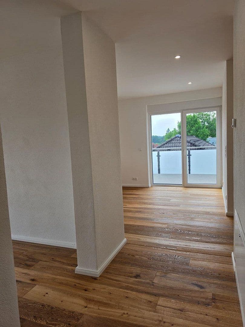 Predaj domu 210 m², pozemok 610 m², Himmelkron, Bavorsko Predaj domu 210 m², pozemok 610 m², Himmelkron, Bavorsko
