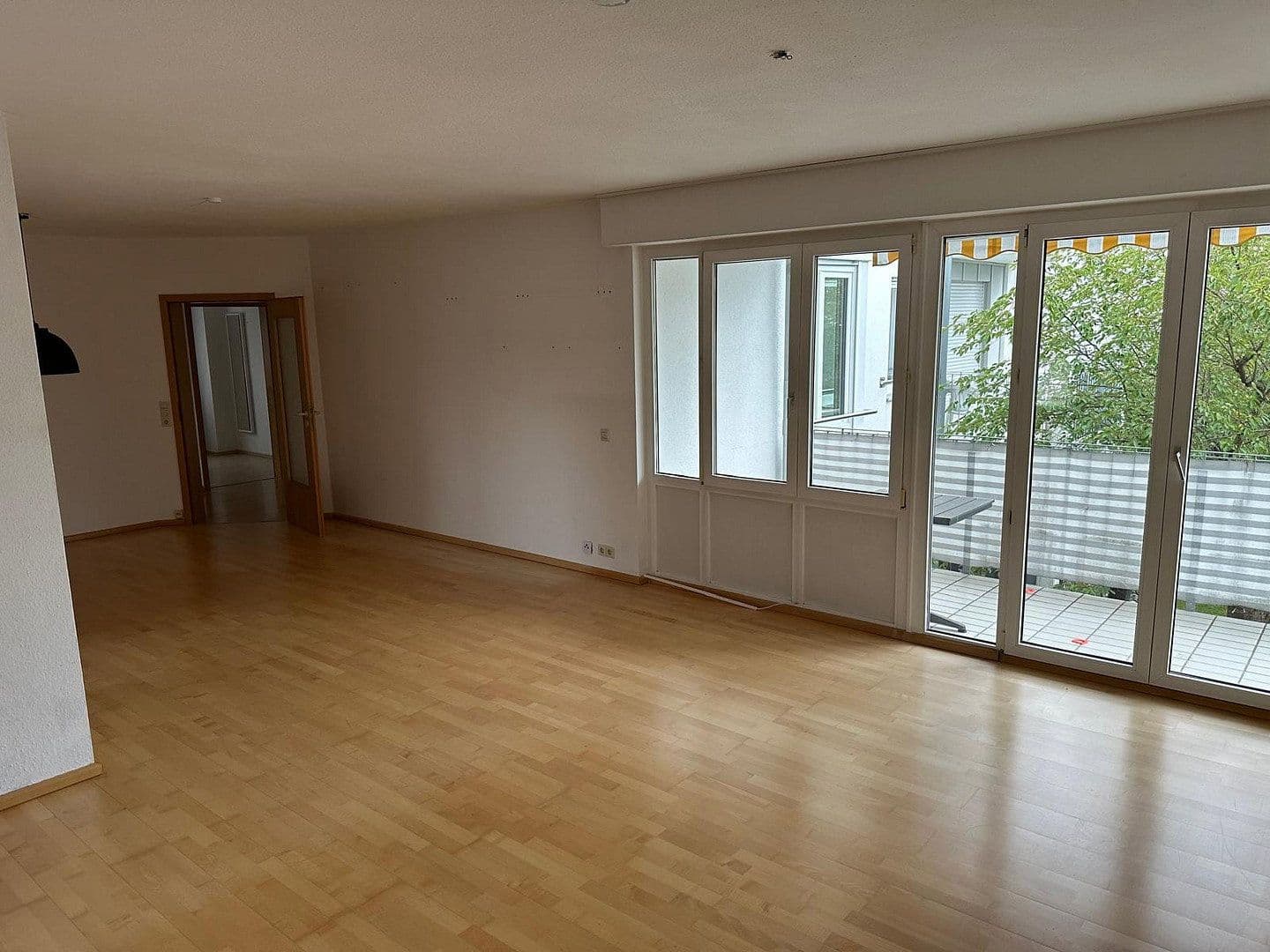 Prenájom bytu 4-izbový 101 m², Heiderfeldstr. 13, Steinheim am Albuch, Bádensko-Wurttembersko Prenájom bytu 4-izbový 101 m², Heiderfeldstr. 13, Steinheim am Albuch, Bádensko-Wurttembersko