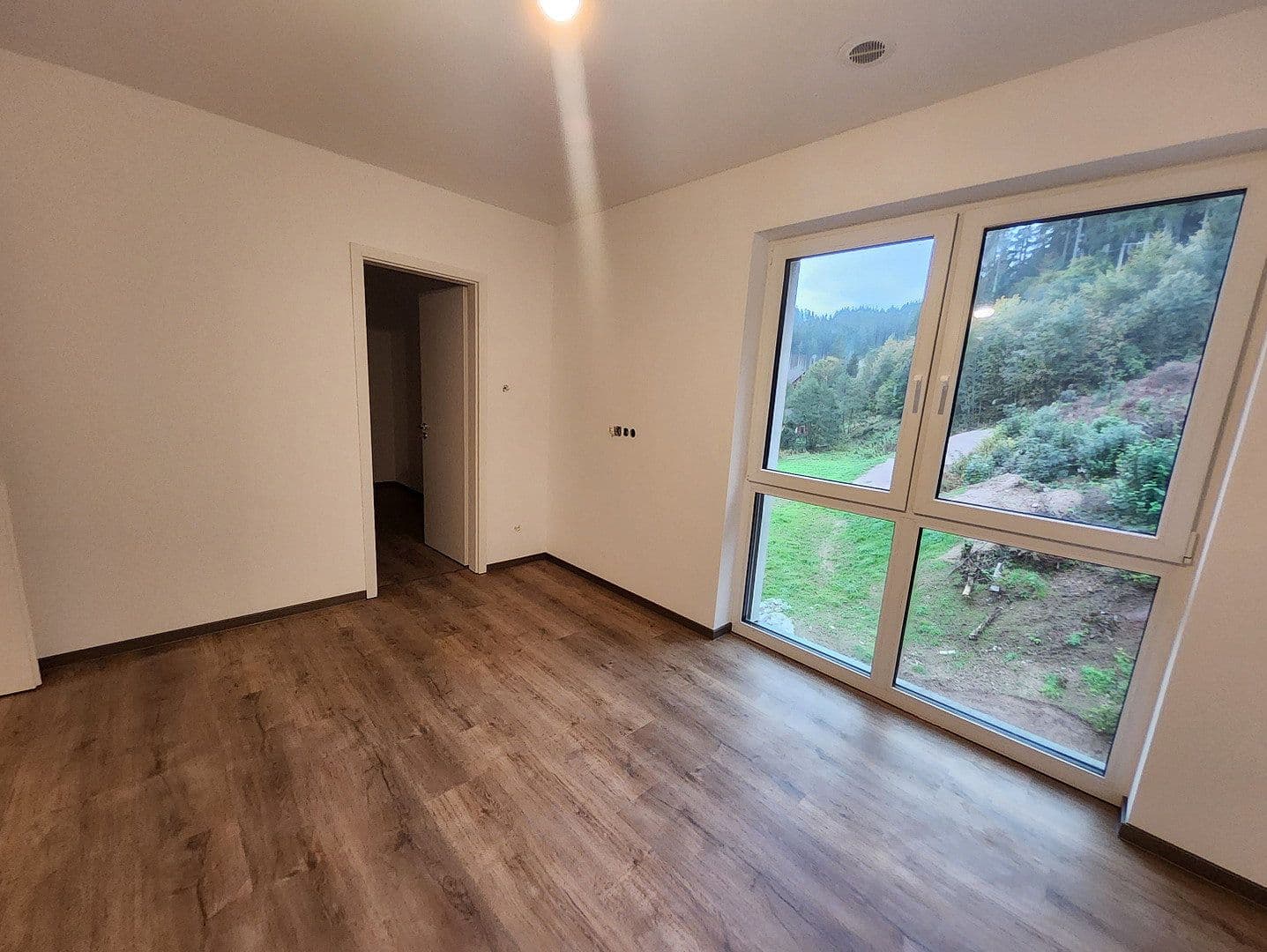 Prenájom bytu 3-izbový 85 m², Klosterstraße 13, Triberg im Schwarzwald, Bádensko-Wurttembersko Prenájom bytu 3-izbový 85 m², Klosterstraße 13, Triberg im Schwarzwald, Bádensko-Wurttembersko