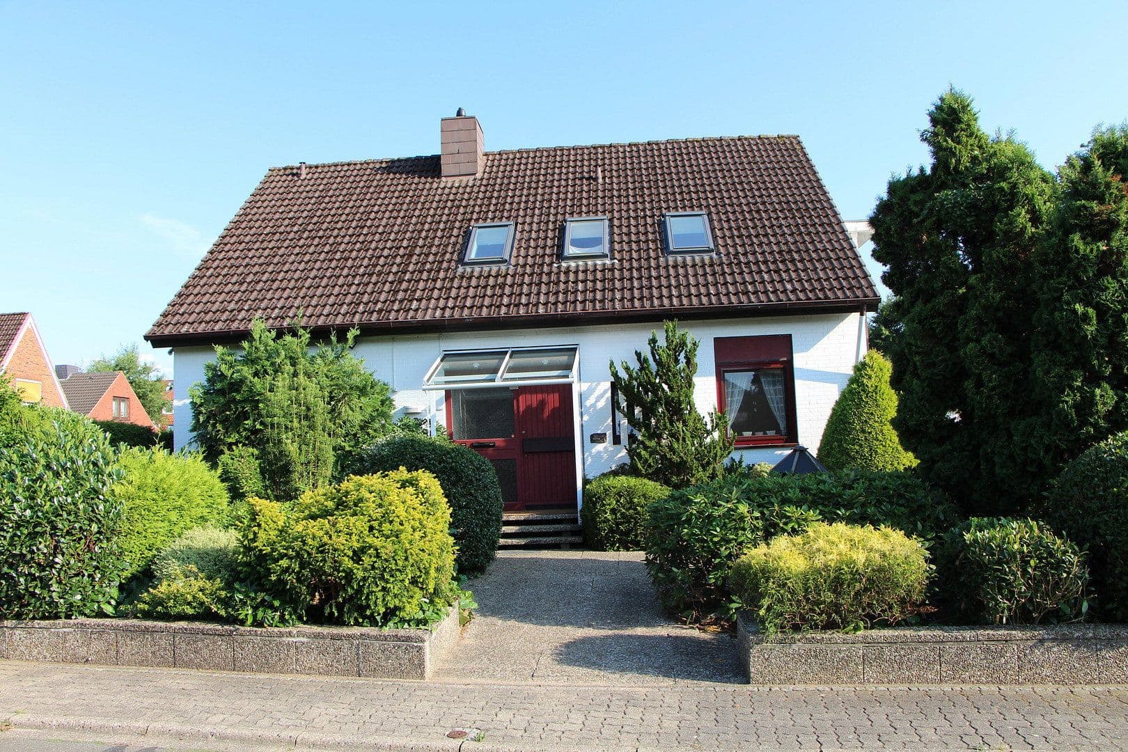 Predaj domu 215 m², pozemok 677 m², Osterrönfeld, Šlezvicko-Holštajnsko Predaj domu 215 m², pozemok 677 m², Osterrönfeld, Šlezvicko-Holštajnsko