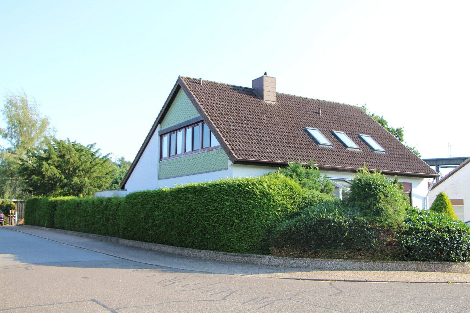 Predaj domu 215 m², pozemok 677 m², Osterrönfeld, Šlezvicko-Holštajnsko Predaj domu 215 m², pozemok 677 m², Osterrönfeld, Šlezvicko-Holštajnsko