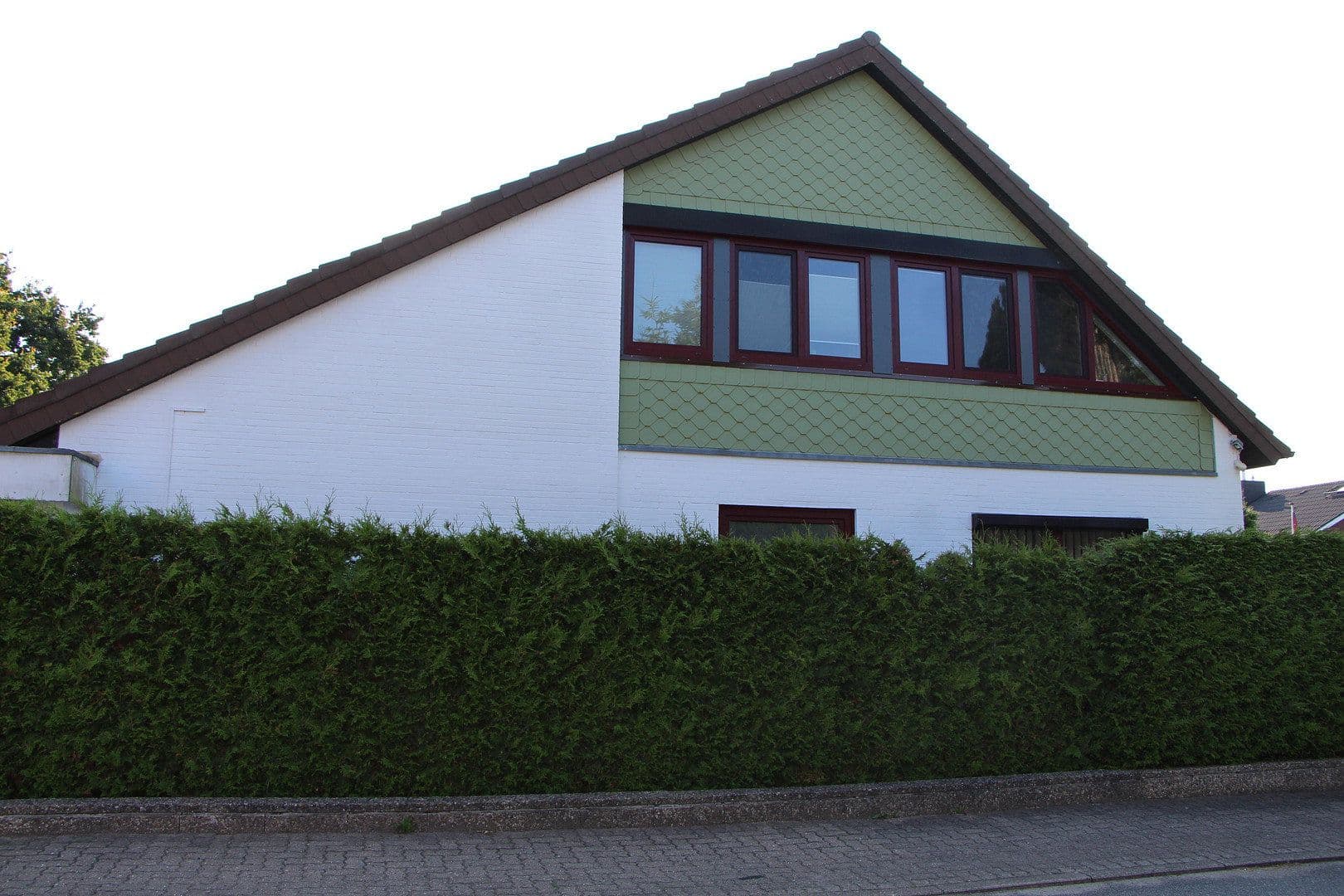 Predaj domu 215 m², pozemok 677 m², Osterrönfeld, Šlezvicko-Holštajnsko Predaj domu 215 m², pozemok 677 m², Osterrönfeld, Šlezvicko-Holštajnsko