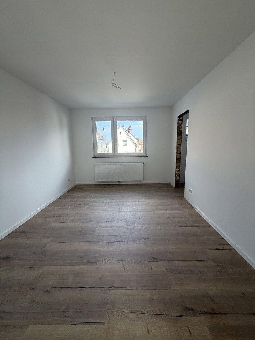 Predaj domu 146 m², pozemok 300 m², Bissmarkstr 23, Rülzheim, Porýnie-Falcko Predaj domu 146 m², pozemok 300 m², Bissmarkstr 23, Rülzheim, Porýnie-Falcko