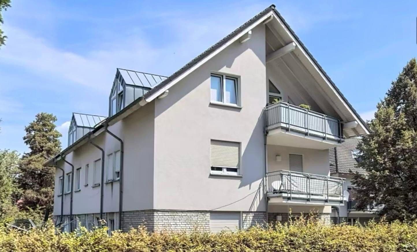 Prenájom bytu 3-izbový 72 m², Siegener Straße 5, Reichshof, Severné Porýnie - Westfálsko Prenájom bytu 3-izbový 72 m², Siegener Straße 5, Reichshof, Severné Porýnie - Westfálsko