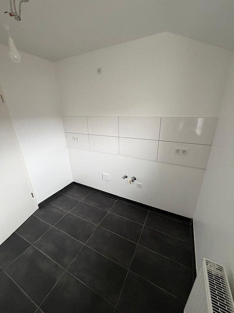 Prenájom bytu 1-izbový 45 m², Petrusstr. 28, Saarbrücken, Sársko Prenájom bytu 1-izbový 45 m², Petrusstr. 28, Saarbrücken, Sársko